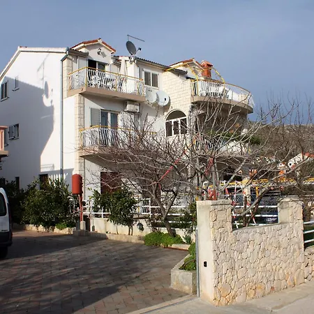 4867d Apartmán *